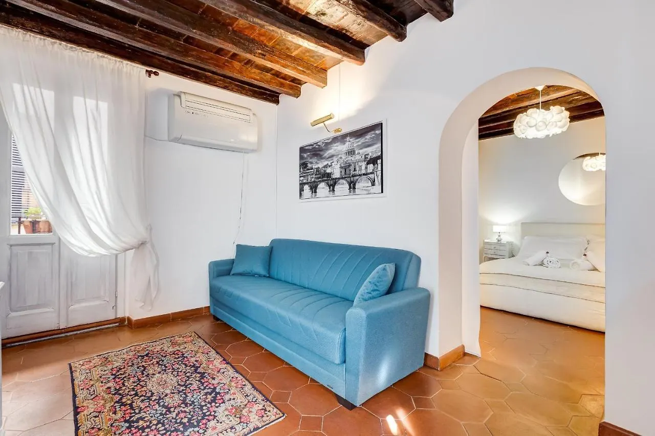 White Coronari Apartment Roma 0*,  Italia